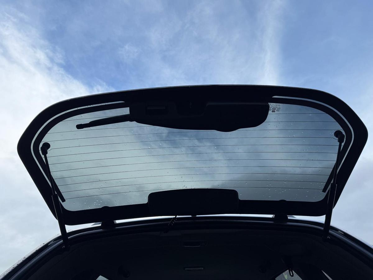 Hyundai Tucson JM original Heckscheibe ausstellbar beheizbar BJ06